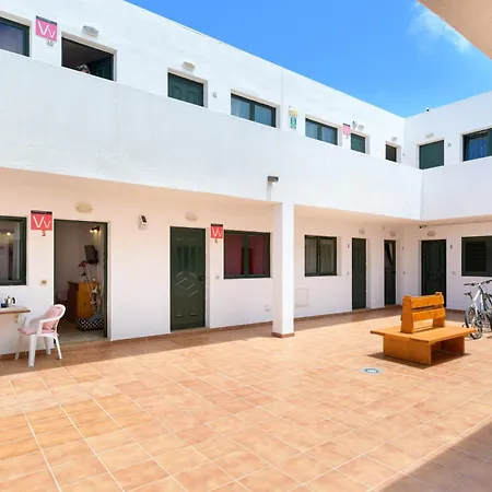 Bella Vista - Orquídea * Puerto del Carmen (Lanzarote)